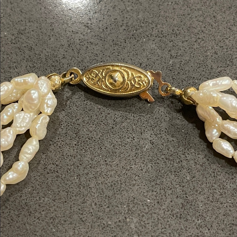 Six Strand Rice Pearl Fish Hook Clasp Bracelet - Picture 6 of 12